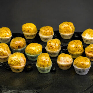 Goat's Milk Cupcake Soap w/Sponge - Vanilla Oak